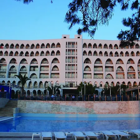 Szálloda Goldenday Wings