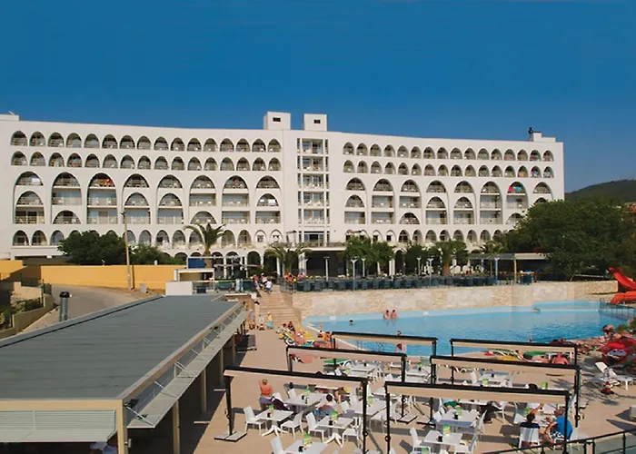 Otel Goldenday Wings