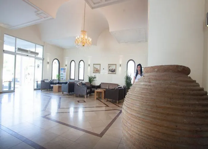 Otel Goldenday Wings 3*