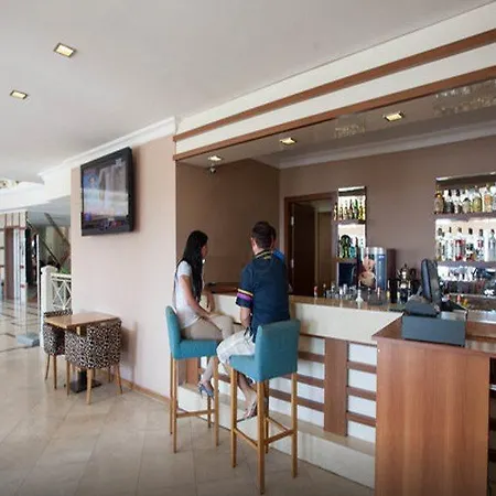 מלון Goldenday Wings