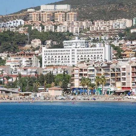 מלון Goldenday Wings 3*