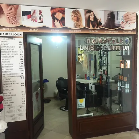 ホテル Goldenday Wings 3*