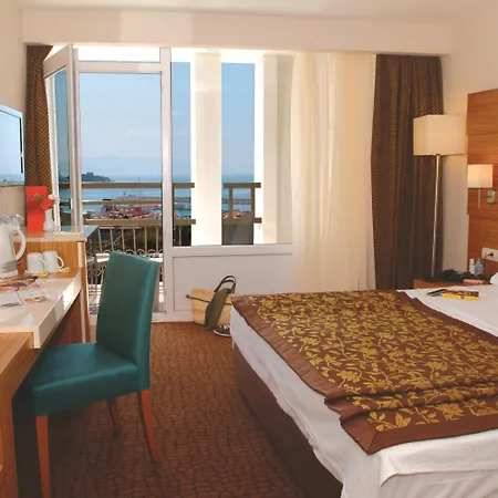 Goldenday Wings ホテル