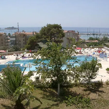 Goldenday Wings ホテル