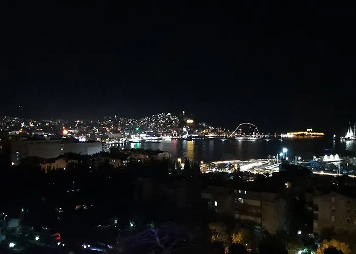 Goldenday Wings Отель Кушадасы